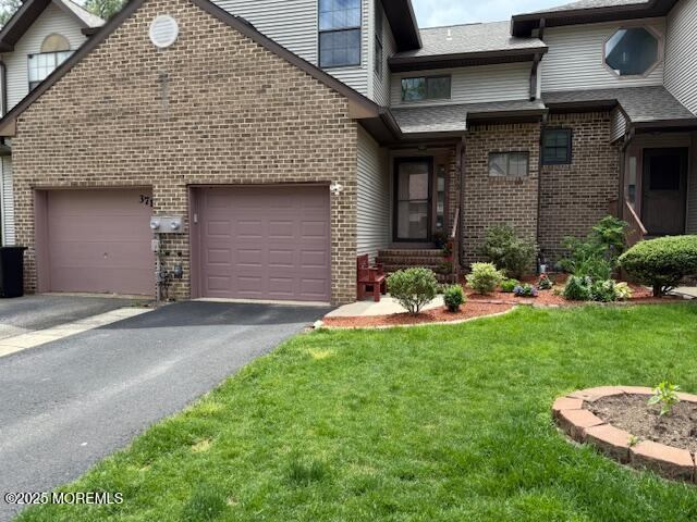 372 Oak Knoll Drive, Manalapan, NJ 07726