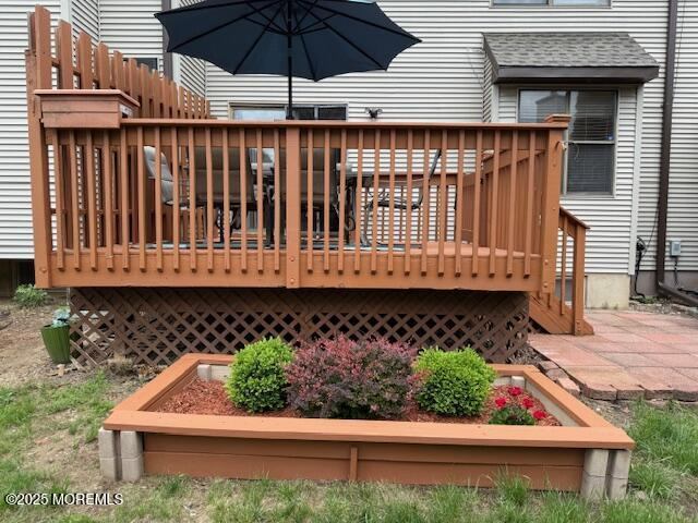 372 Oak Knoll Drive, Manalapan, NJ 07726