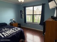 372 Oak Knoll Drive, Manalapan, NJ 07726