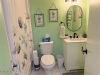 372 Oak Knoll Drive, Manalapan, NJ 07726