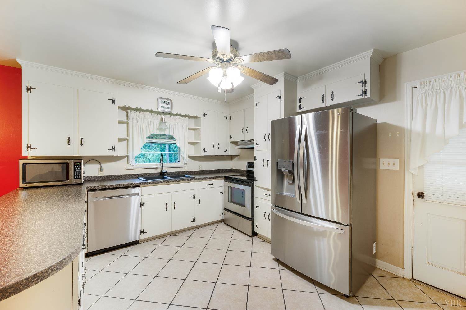 201 Oakland Circle, Lynchburg, VA 24502