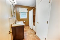 201 Oakland Circle, Lynchburg, VA 24502