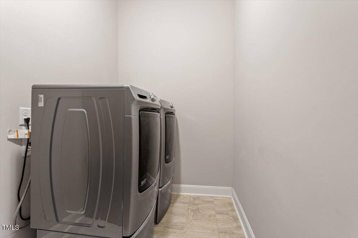 1508 Banks Brooke Drive, Raleigh, NC 27603