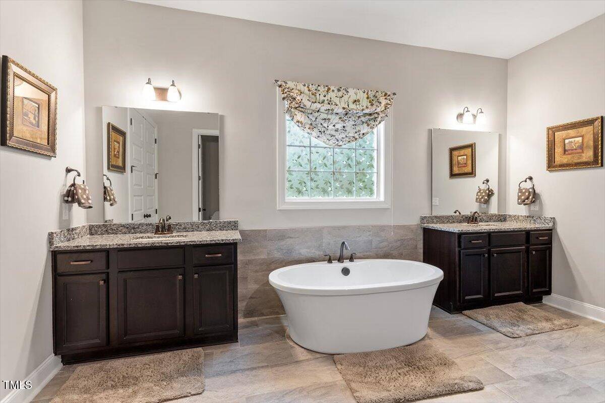 1508 Banks Brooke Drive, Raleigh, NC 27603