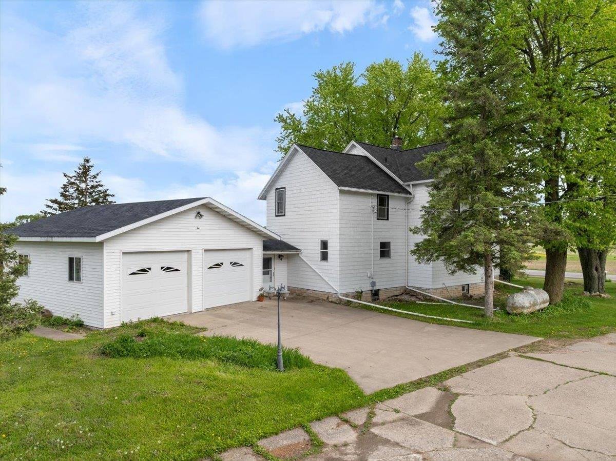 10680 County Road Y, Marshfield, WI 54449