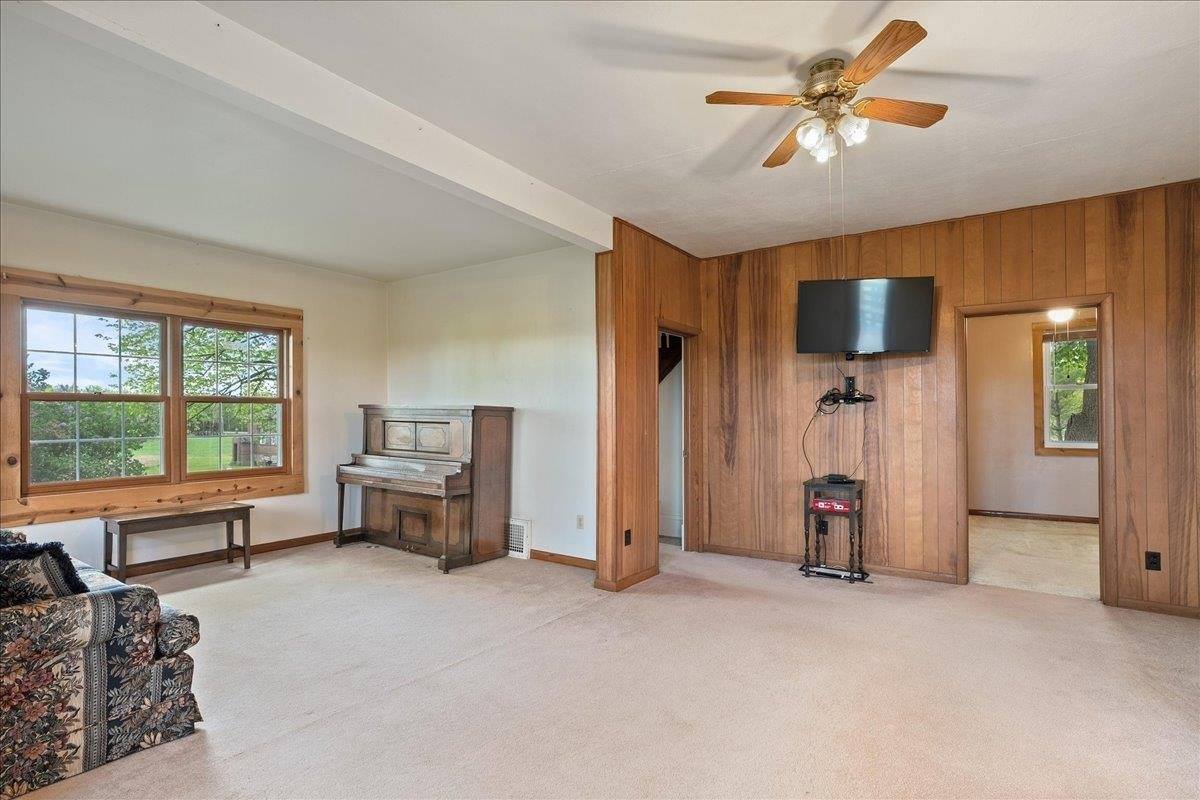 10680 County Road Y, Marshfield, WI 54449