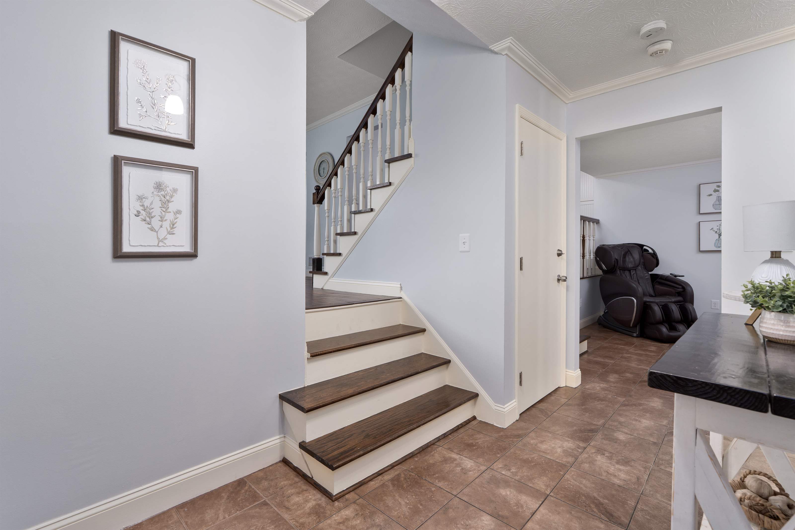 8036 Smoke Rd SW, Pataskala, OH 43062