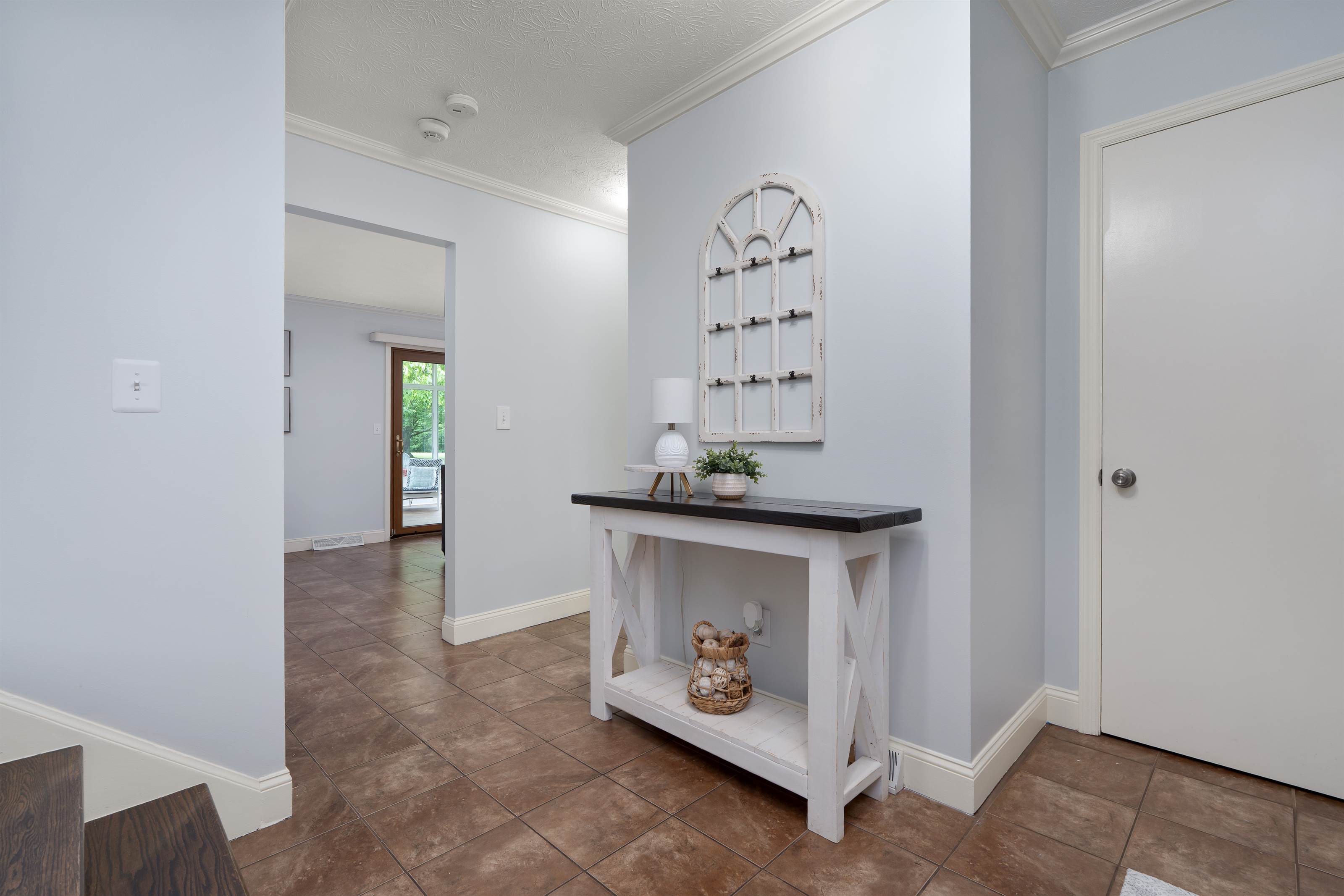 8036 Smoke Rd SW, Pataskala, OH 43062