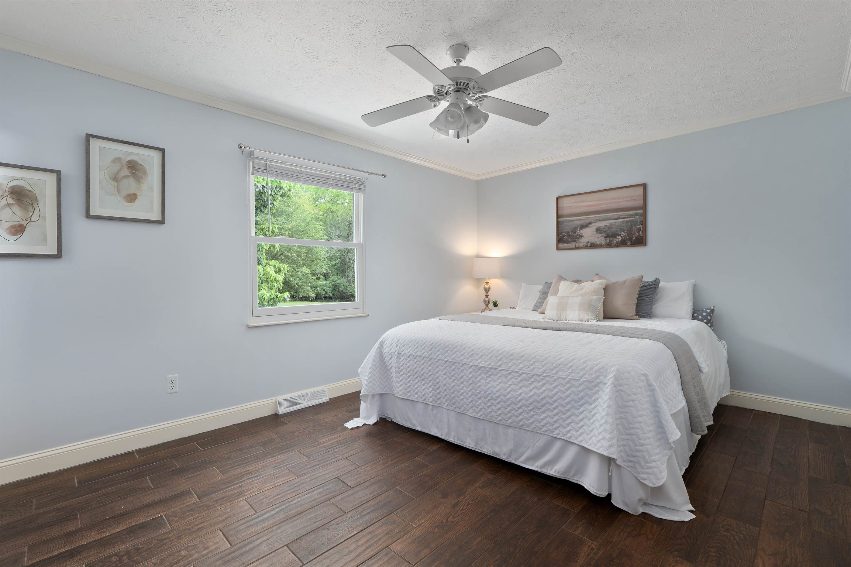 8036 Smoke Rd SW, Pataskala, OH 43062