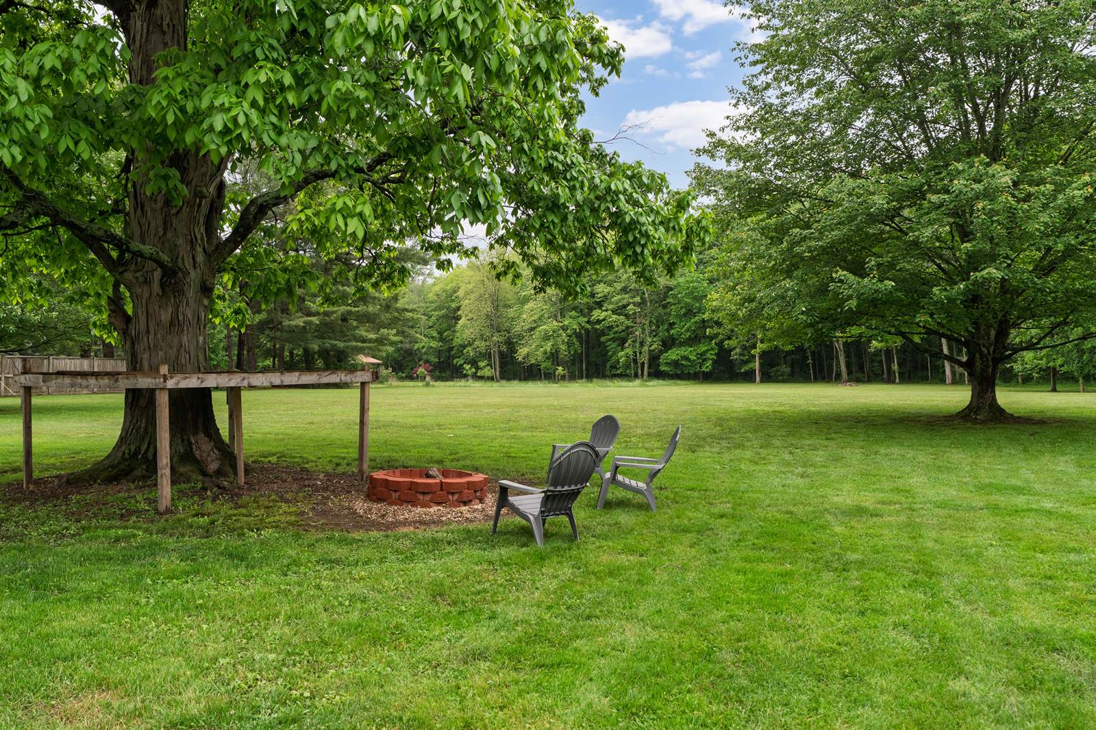 8036 Smoke Rd SW, Pataskala, OH 43062