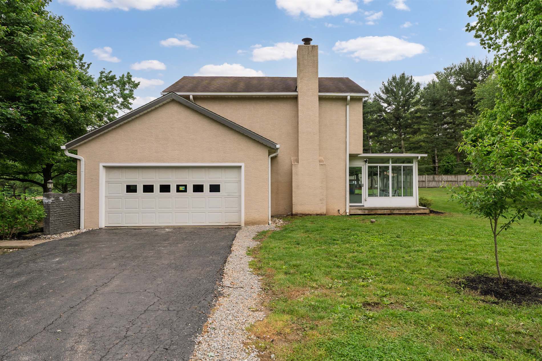 8036 Smoke Rd SW, Pataskala, OH 43062