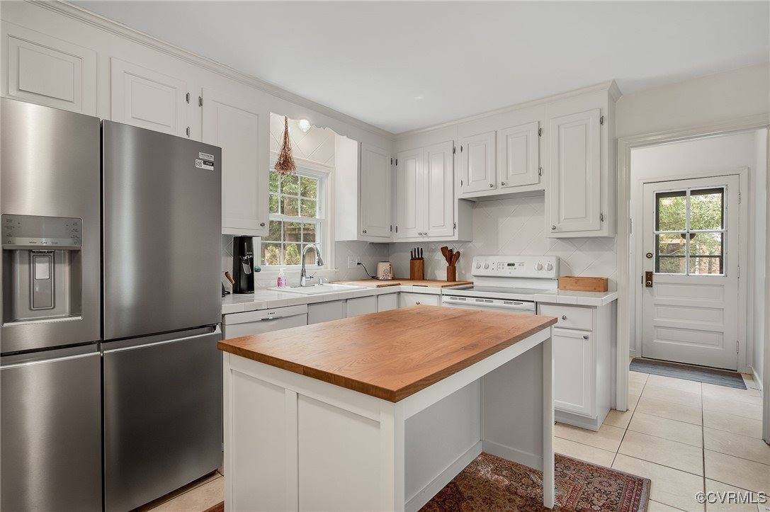 10215 Windbluff Drive, Henrico County, VA 23238