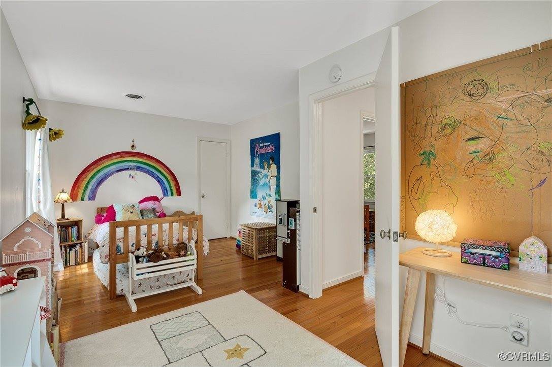 10215 Windbluff Drive, Henrico County, VA 23238