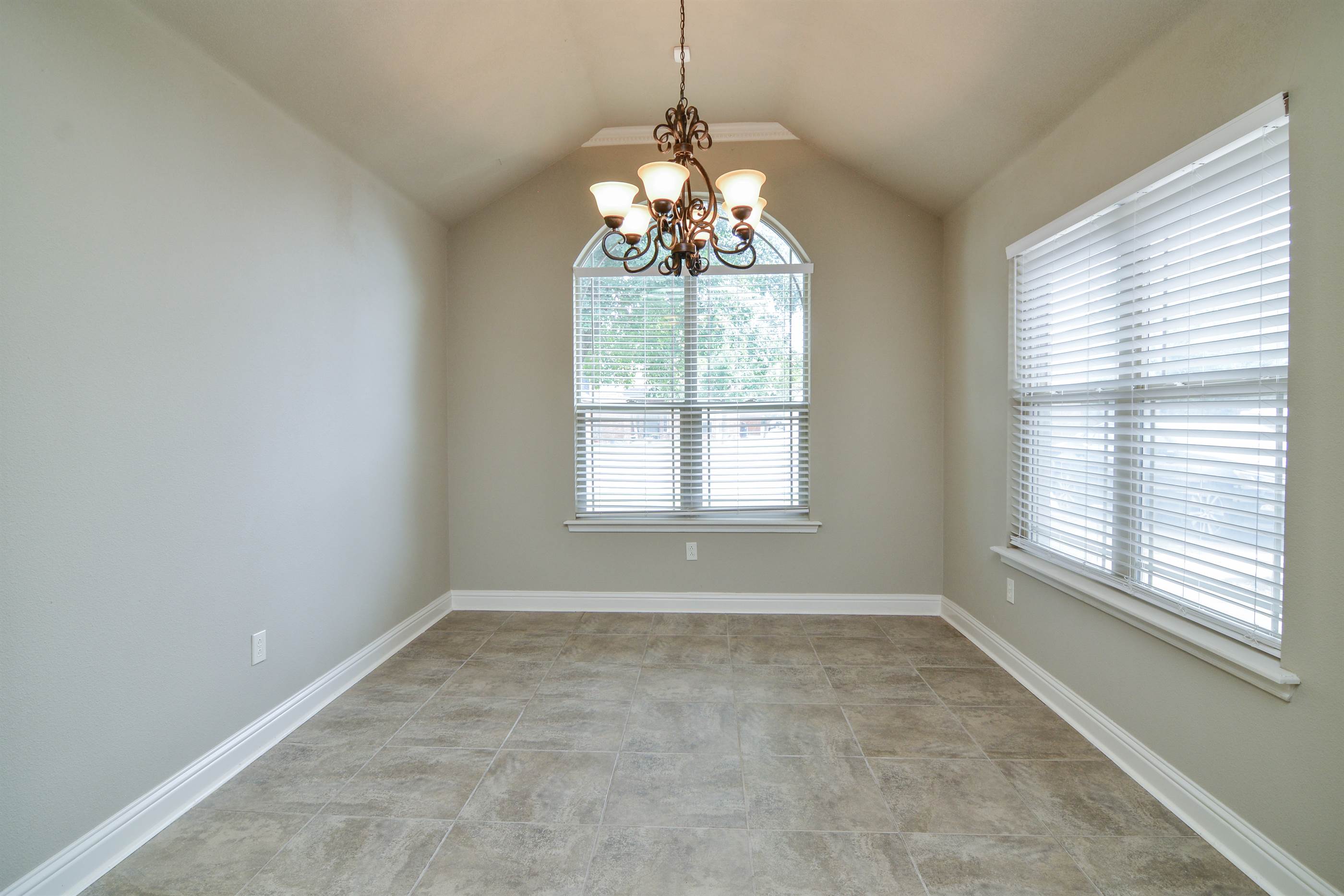 5901 102nd Street, Lubbock, TX 79424
