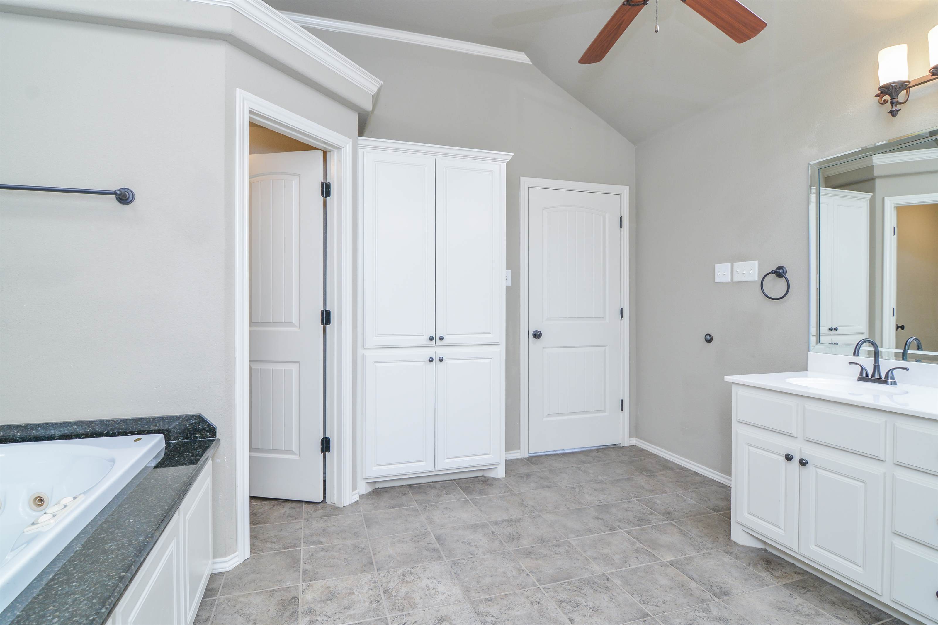 5901 102nd Street, Lubbock, TX 79424