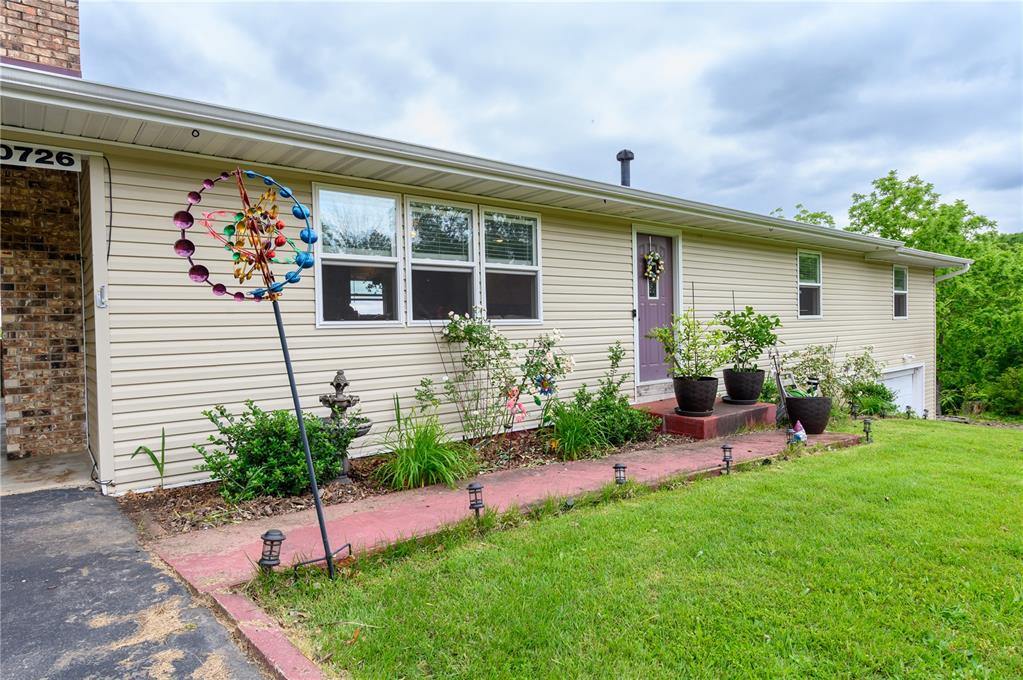 20726 Highway 28, Dixon, MO 65459