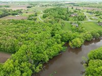 4.10 Acres EDGEWATER ESTATES, Stratford, WI 54484