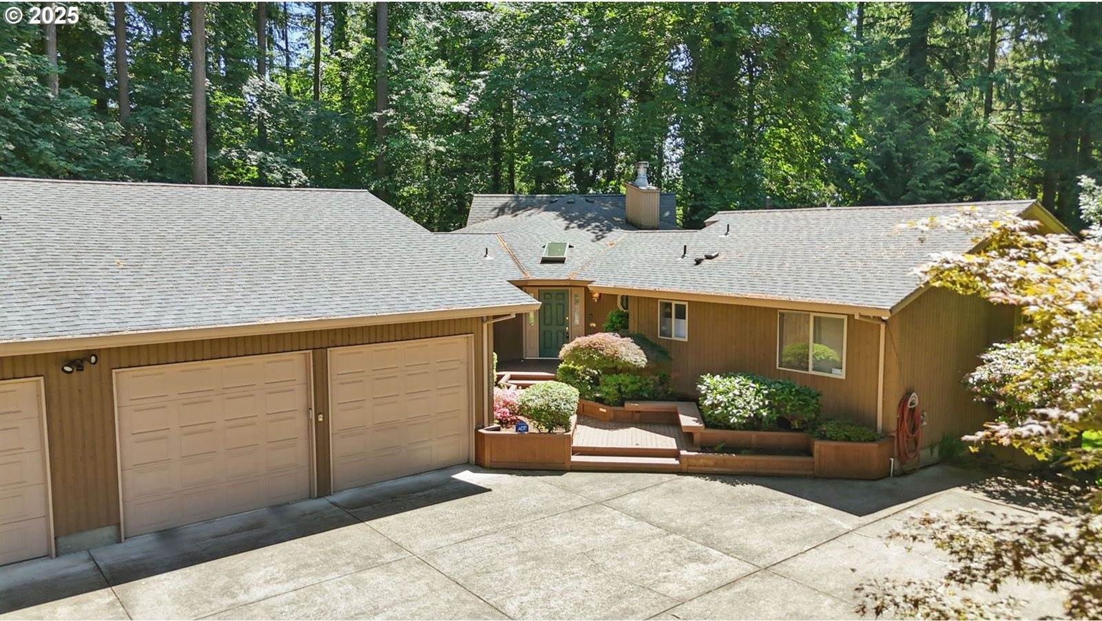 12028 SW Lesser Rd, Portland, OR 97219