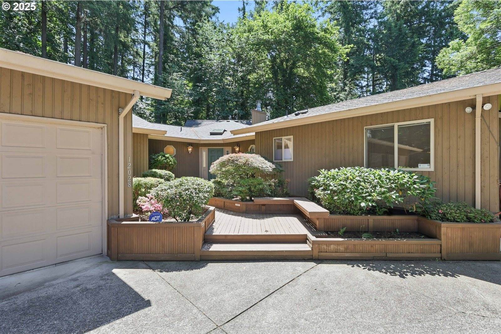 12028 SW Lesser Rd, Portland, OR 97219