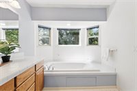 12028 SW Lesser Rd, Portland, OR 97219