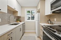 12620 NW Barnes Rd #4, Portland, OR 97229