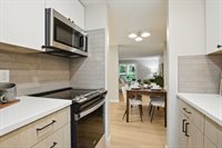 12620 NW Barnes Rd #4, Portland, OR 97229