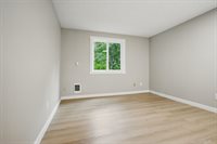 12620 NW Barnes Rd #4, Portland, OR 97229