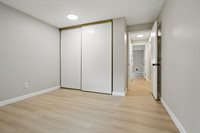 12620 NW Barnes Rd #4, Portland, OR 97229