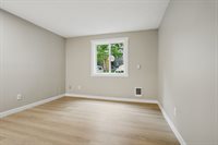 12620 NW Barnes Rd #4, Portland, OR 97229