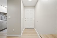 12620 NW Barnes Rd #4, Portland, OR 97229