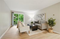 12620 NW Barnes Rd #4, Portland, OR 97229