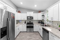 122 Seville Road, Auburndale, FL 33823