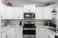 122 Seville Road, Auburndale, FL 33823