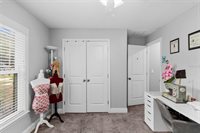 122 Seville Road, Auburndale, FL 33823