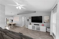 122 Seville Road, Auburndale, FL 33823