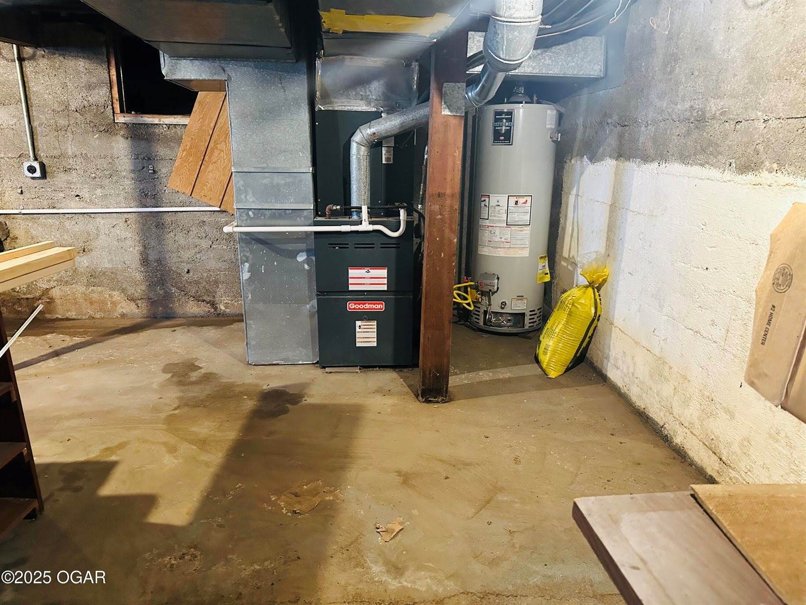 1926 South Main Street, Carthage, MO 64836