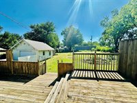 1926 South Main Street, Carthage, MO 64836