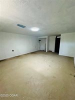 1926 South Main Street, Carthage, MO 64836