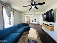 1926 South Main Street, Carthage, MO 64836