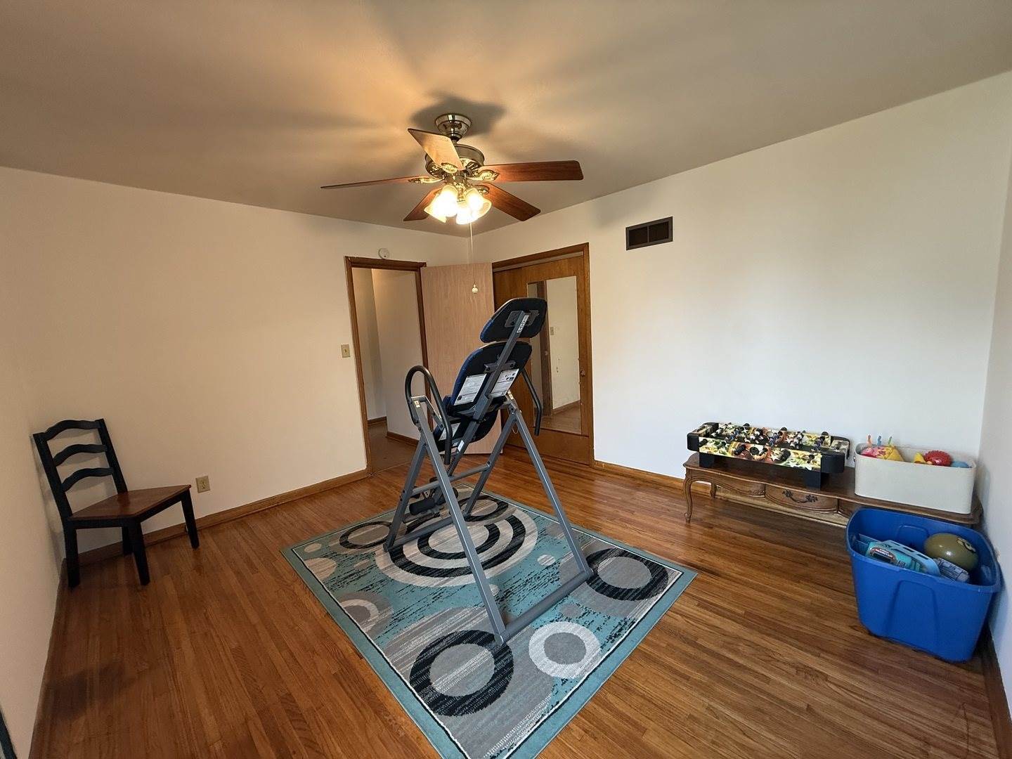 612 South 1st Avenue, Forreston, IL 61030