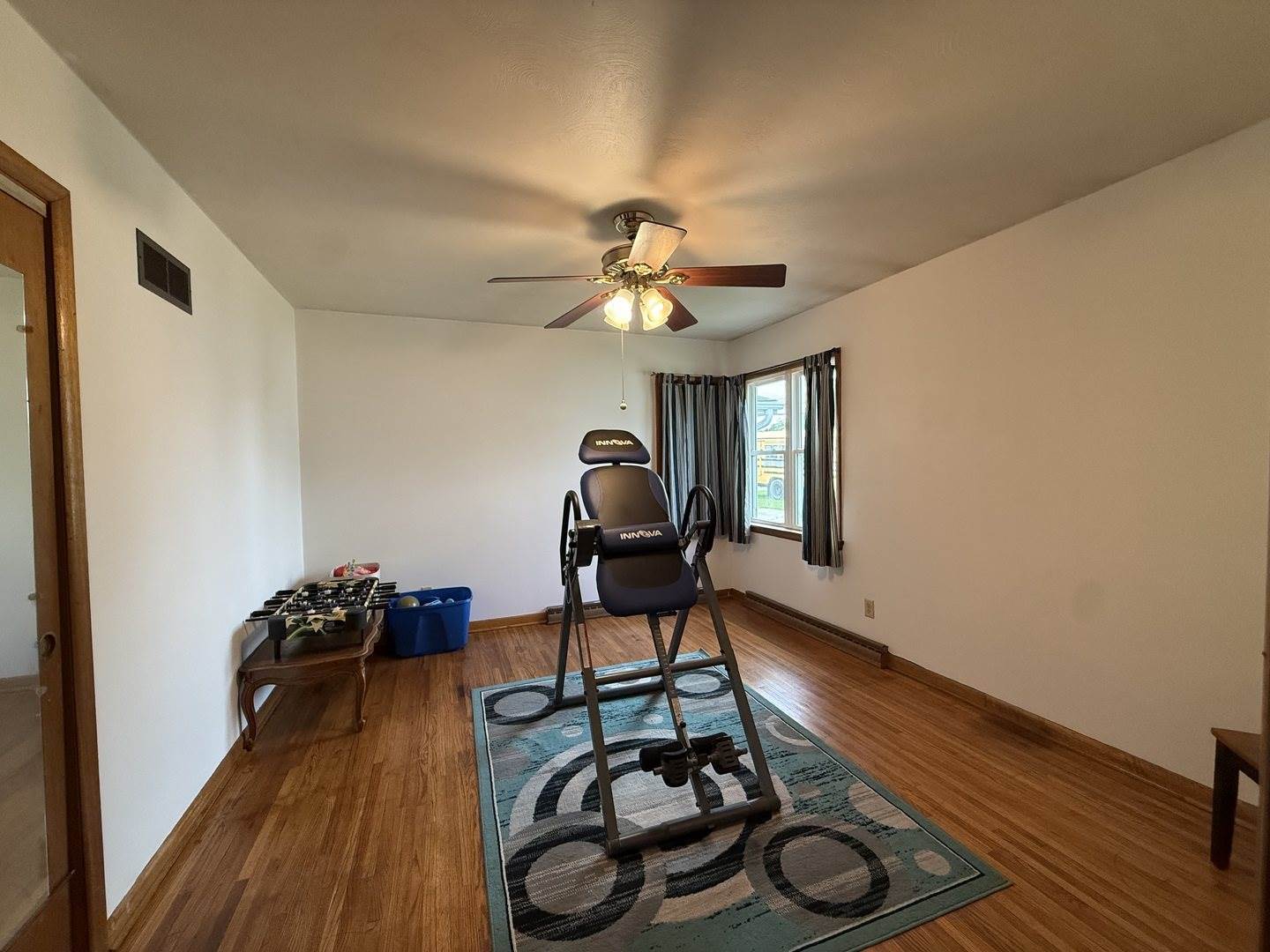 612 South 1st Avenue, Forreston, IL 61030