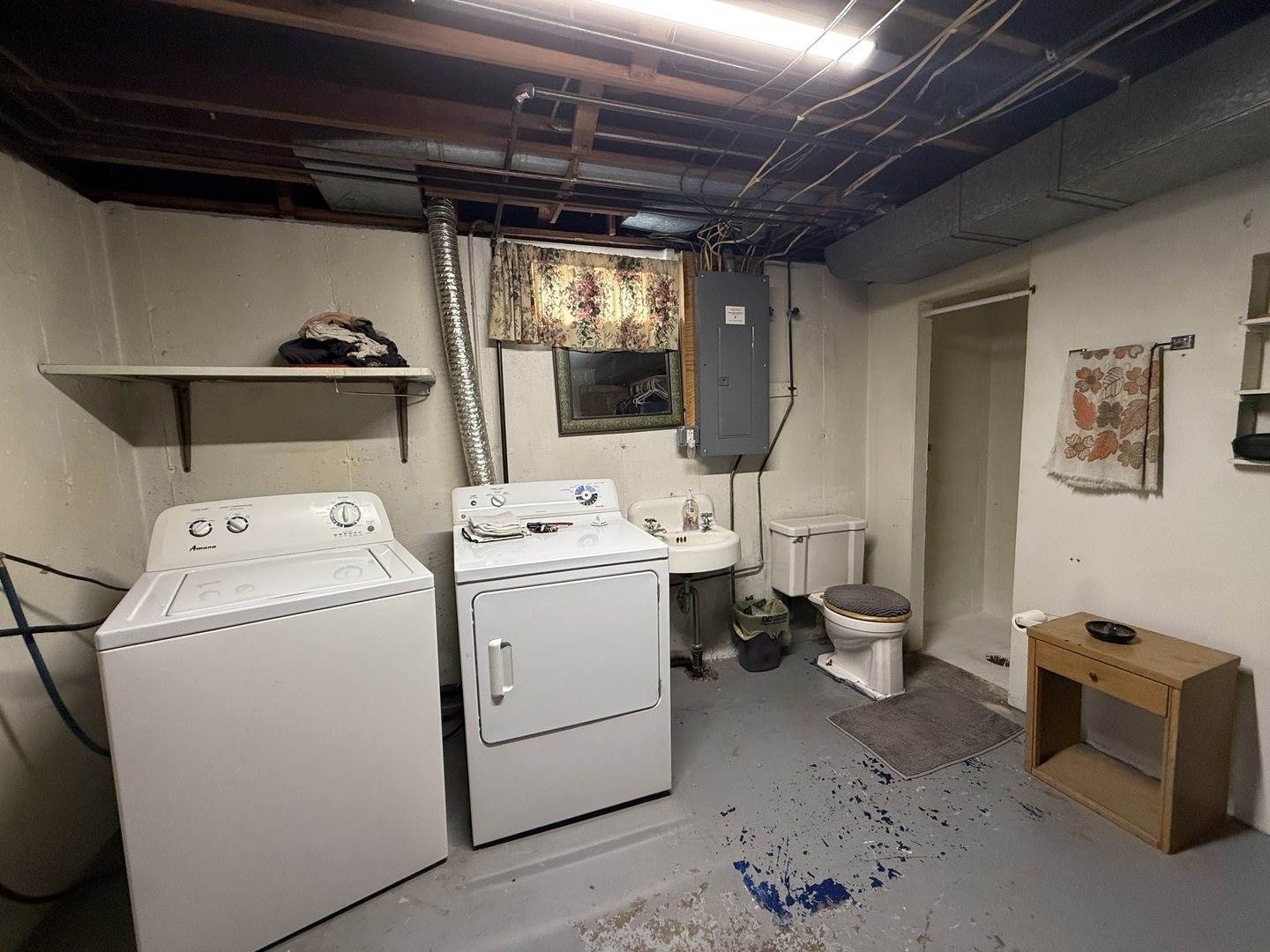 612 South 1st Avenue, Forreston, IL 61030