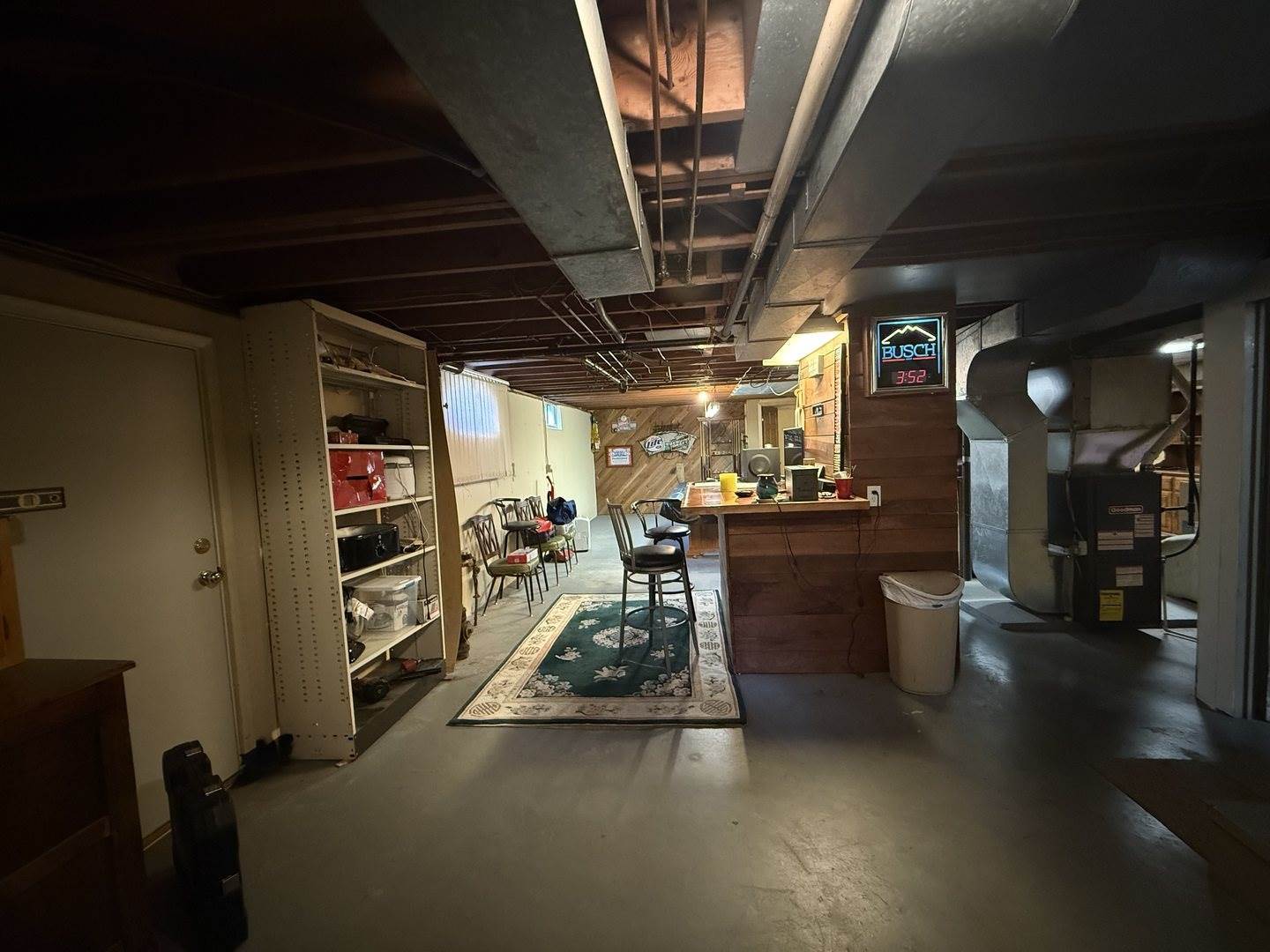 612 South 1st Avenue, Forreston, IL 61030