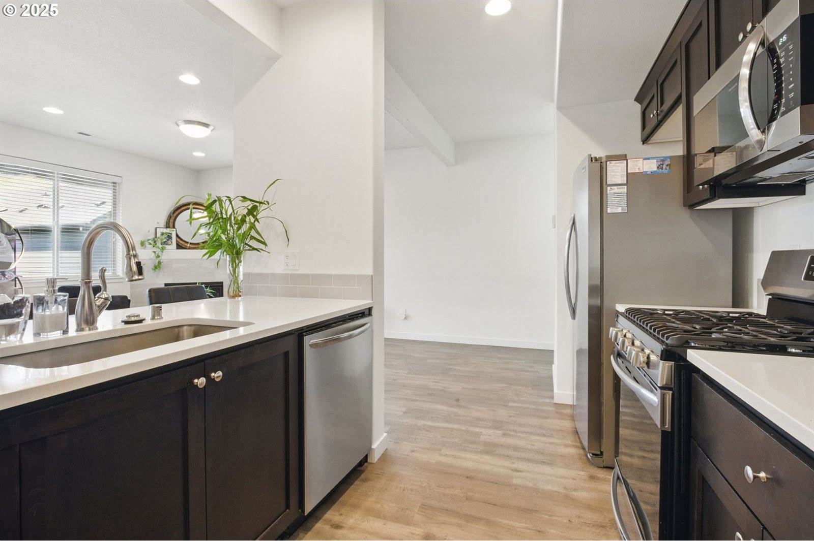 1201 North Auburn Pl, Ridgefield, WA 98642