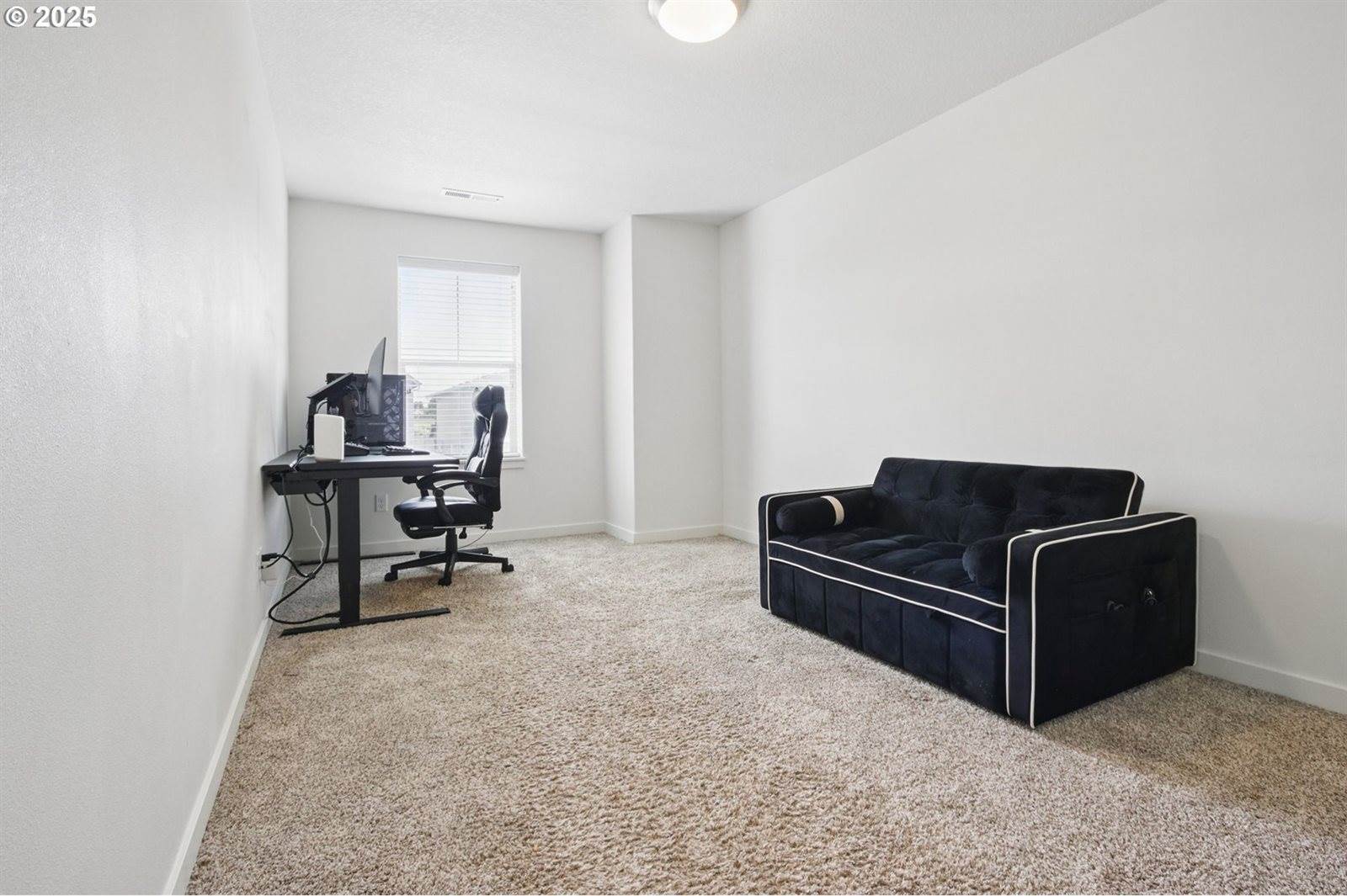 1201 North Auburn Pl, Ridgefield, WA 98642