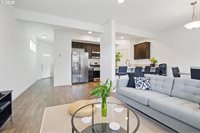 1201 North Auburn Pl, Ridgefield, WA 98642