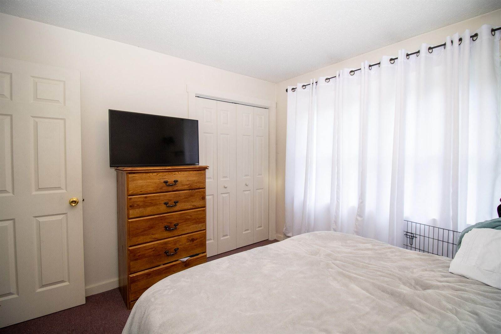 687 Ridge Road, Plymouth, ME 04969