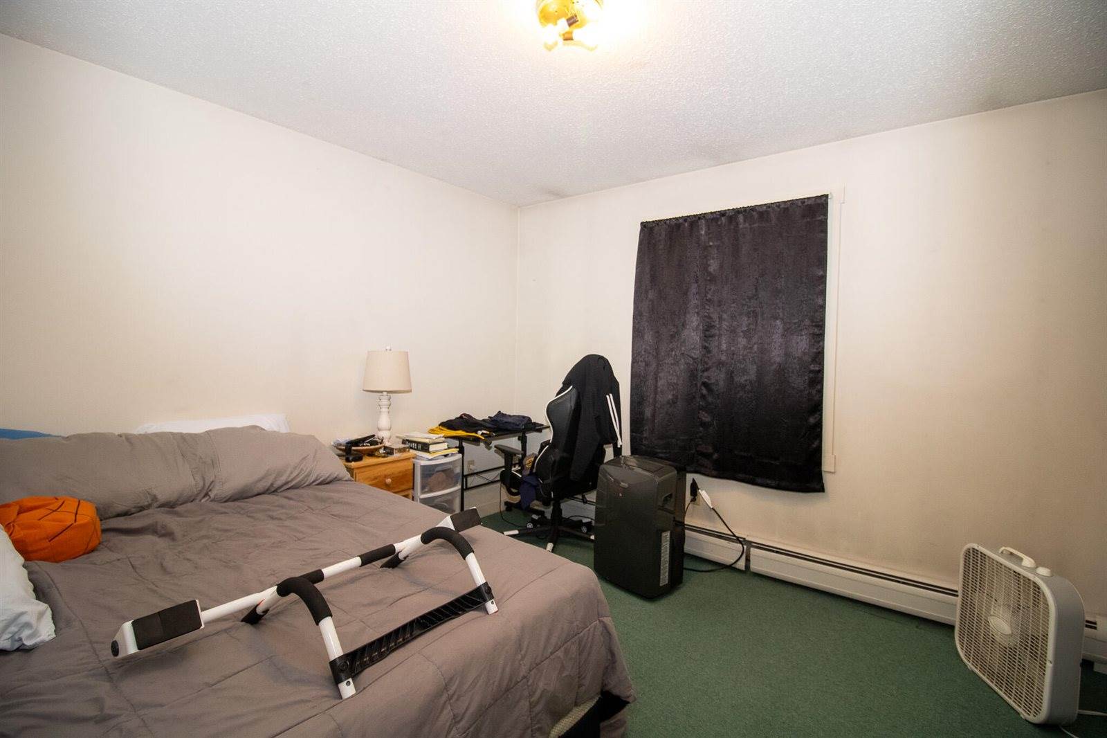 687 Ridge Road, Plymouth, ME 04969