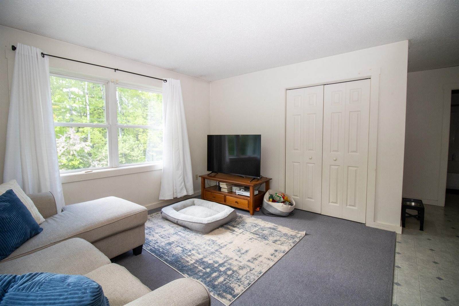 687 Ridge Road, Plymouth, ME 04969