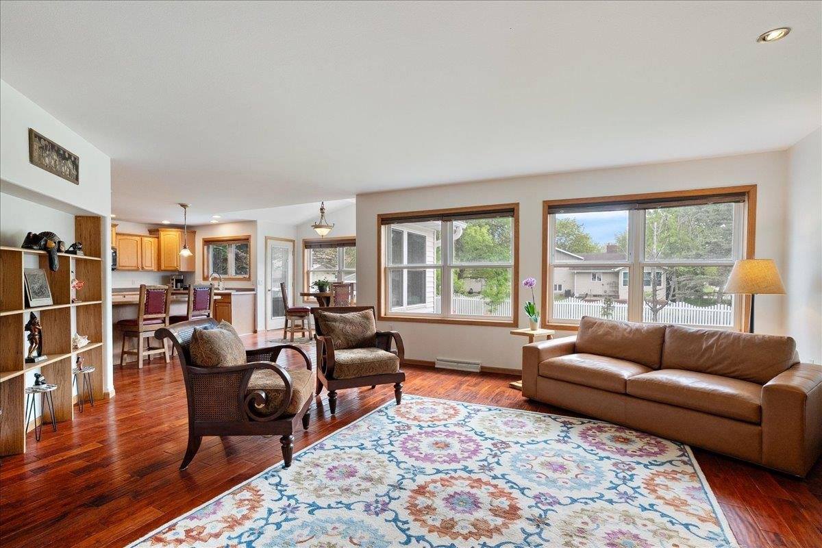 1212 W Jefferson Street, Marshfield, WI 54449